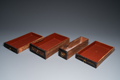 Petit cabinet en bois laqu&eacute; pour le march&eacute; europ&eacute;en, Japon, Edo, 18&egrave;me