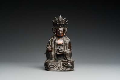 Bouddha de M&eacute;decine ou Bhaishajyaguru en bronze dor&eacute; et laqu&eacute;, Sino-Tibet, Ming