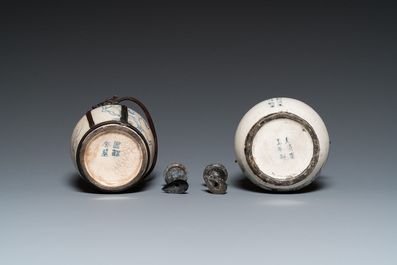 Deux pipes &agrave; eau en porcelaine de Vietnam et trois th&eacute;i&egrave;res chinoises en bleu et blanc, gr&egrave;s de Yixing et noix de coco, Kangxi et post&eacute;rieur