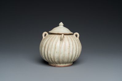 A large collection of Vietnamese blue and white covered boxes and other shipwreck porcelain, 12th C. and later