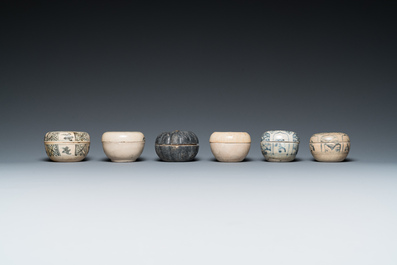 A large collection of Vietnamese blue and white covered boxes and other shipwreck porcelain, 12th C. and later