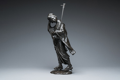A large Japanese bronze okimono of a musician, Shinpūsei 森風聲作 mark, Meiji, 19th C.