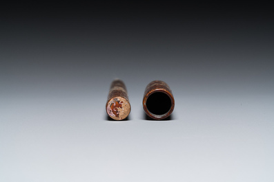 Pinceau en laque brune incrust&eacute;e de nacre, Chine, Ming