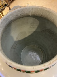 Een Chinese wucai 'sanduo' vaas, Transitie periode