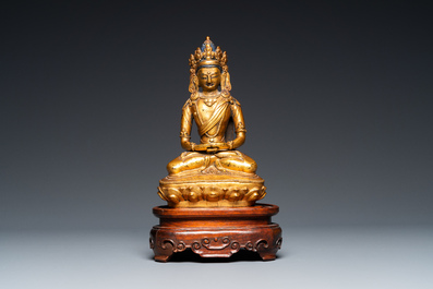 Bouddha Amitayus en bronze dor&eacute;, Sino-Tibet, Qing
