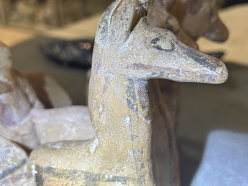 Groupe en terre cuite peinte figurant une cal&egrave;che aux chevaux, Chypre, ca. 8&egrave;me av. J.-C.