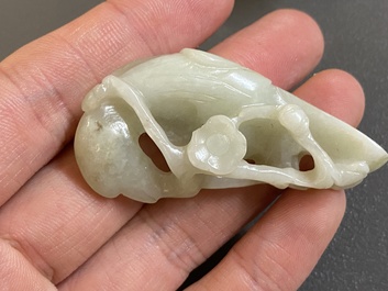 Five Chinese jade carvings, 19/20th C.