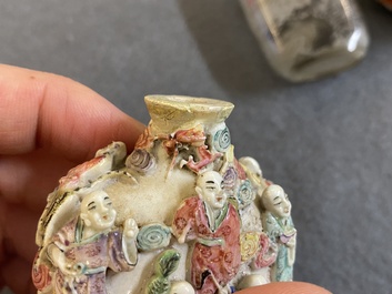 Four Chinese famille rose and inside-painted glass snuff bottles, 19/20th C.
