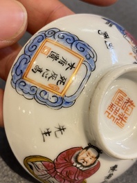 Vijf Chinese famille rose 'Wu Shuang Pu' dekselkoppen en vier schotels, Daoguang merk en periode