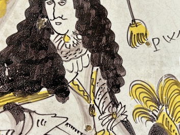 A polychrome Dutch maiolica dish with King William III, late 17th C.