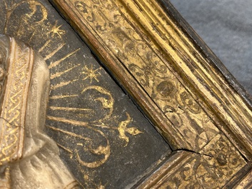 A pair of rare rhombus-shaped Malines alabaster portrait carvings, signed Tobias Tissenaken, end of the 16th C.