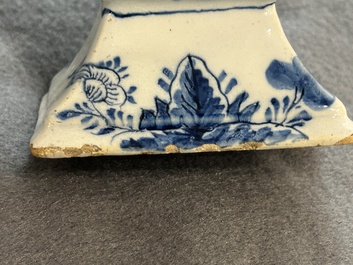 A blue and white Dutch Delft tulip vase with fine floral design, 18th C.