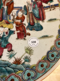 Twee Chinese famille rose schotels, 19e eeuw
