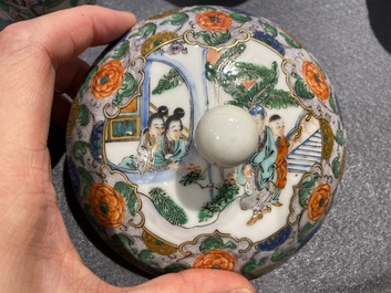 17 pieces from a Chinese Canton famille verte tea service, 19th C.