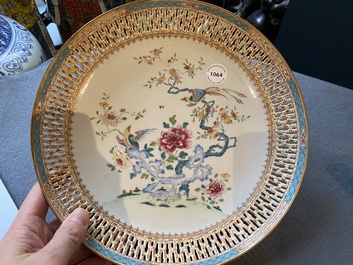 A Chinese famille rose dish with reticulated border, Qianlong