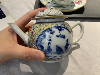 Six Chinese blue and white and famille rose porcelain wares, Kangxi and later