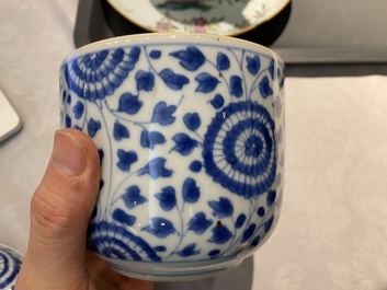 Six Chinese blue and white and famille rose porcelain wares, Kangxi and later