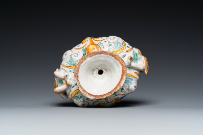 A polychrome Italian maiolica salt, Deruta, 17th C.
