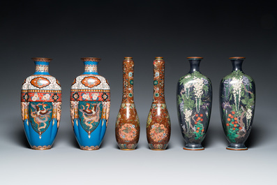 Drie paar Japanse cloisonn&eacute; vazen, Meiji, 19/20e eeuw