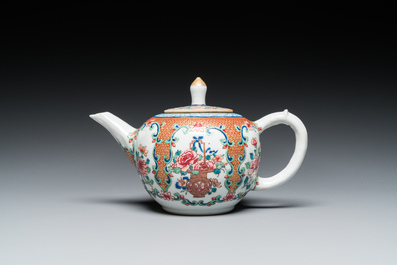 A fine Chinese famille rose teapot and cover, Yongzheng