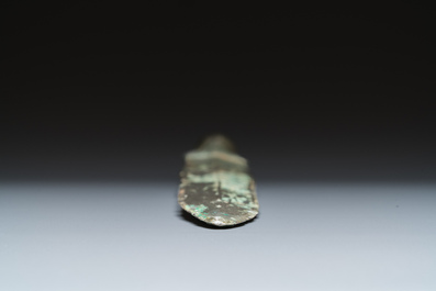 Een Chinees bronzen zwaard, Periode der Strijdende Staten, 5/4e eeuw v.C.