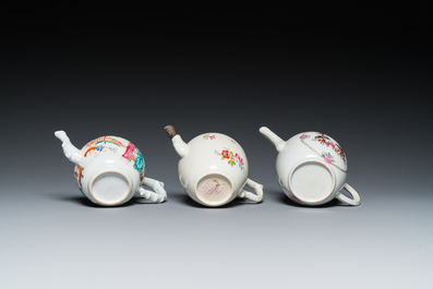 Cinq th&eacute;i&egrave;res en porcelaine de Chine famille rose, Yongzheng/Qianlong