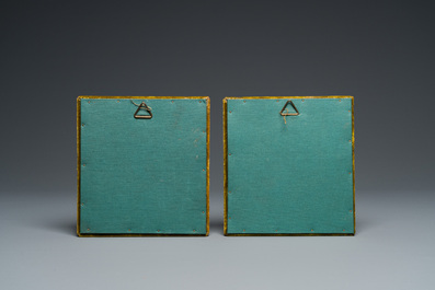 Drie plaquettes met sc&egrave;nes uit de kruisweg in Limoges email, Frankrijk, 16/17e eeuw