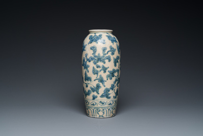 A Vietnamese or Annamese blue and white vase, 14/15th C.