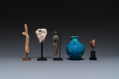 Cinq sujets divers, Egypte, Nouvel Empire &agrave; Basse &eacute;poque