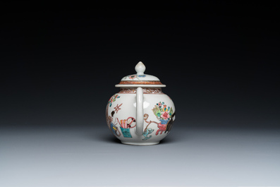 Th&eacute;i&egrave;re couverte en porcelaine de Chine famille rose &agrave; d&eacute;cor d'antiquit&eacute;s, Yongzheng
