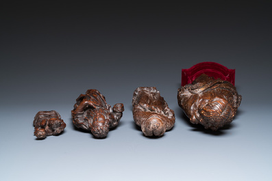 Vier diverse religieuze houten sculpturen, 16/17e eeuw