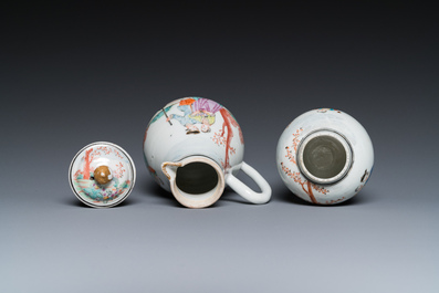 Un cr&eacute;mier et une bo&icirc;te &agrave; th&eacute; en porcelaine de Chine famille rose &agrave; sujet europ&eacute;en, Qianlong