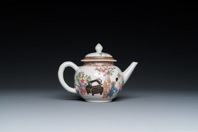 Th&eacute;i&egrave;re couverte en porcelaine de Chine famille rose &agrave; d&eacute;cor d'antiquit&eacute;s, Yongzheng