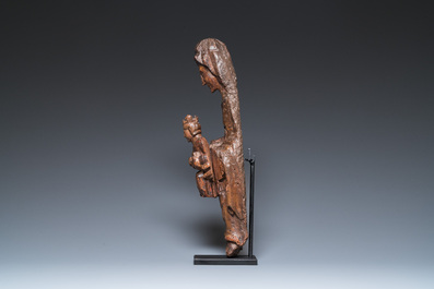 Sedes Sapientiae en ch&acirc;taignier sculpt&eacute; et polychrom&eacute;, Espagne, Catalogne, 14&egrave;me