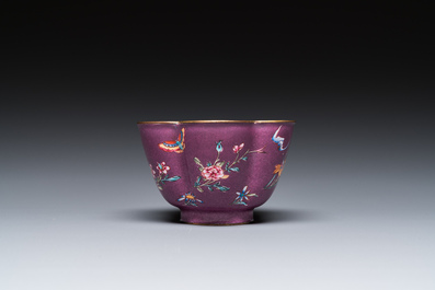 A rare Chinese Canton enamel purple-ground bowl, Shou 寿 mark, Yongzheng/Qianlong