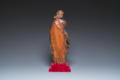 Vier diverse religieuze houten sculpturen, 16/17e eeuw