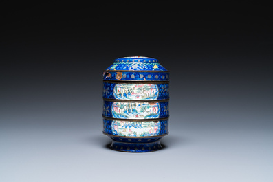 Vier stukken Chinees Canton email met blauwe fondkleur, Qianlong/Jiaqing