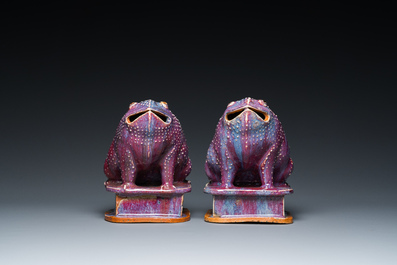 A pair of Chinese flamb&eacute;-glazed toads, 19th C.