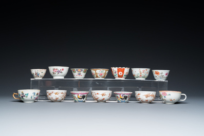 Een diverse collectie Chinese borden, koppen en schotels, Kangxi en later