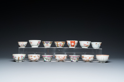 Een diverse collectie Chinese borden, koppen en schotels, Kangxi en later