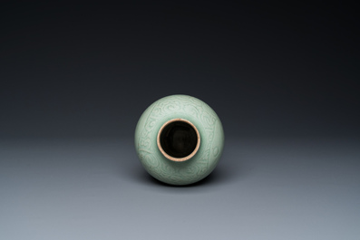 A Chinese celadon-glazed vase with underglaze design and a junyao-type bowl, 19/20th C.