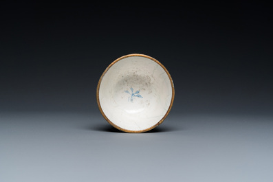 A Chinese Canton enamel 'foreigners' wine cup, Yongzheng