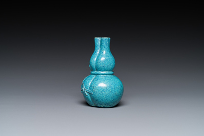 A small Chinese robin's egg-glazed three-necked double gourd vase, 19/20th C.