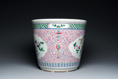 A Chinese pink-ground famille rose jardini&egrave;re, 19th C.