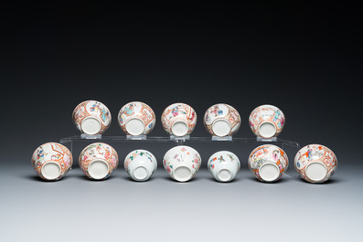 19 Chinese famille rose koppen en 15 schotels, Qianlong