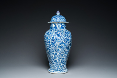 A Chinese blue and white vase and cover, Kangxi