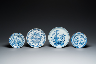 Een diverse collectie Chinees blauw-wit en famille rose porselein, Kangxi/Qianlong