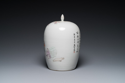 Een Chinese qianjiang cai dekselpot, gesigneerd Ma Qingyun 馬慶雲, gedateerd 1896
