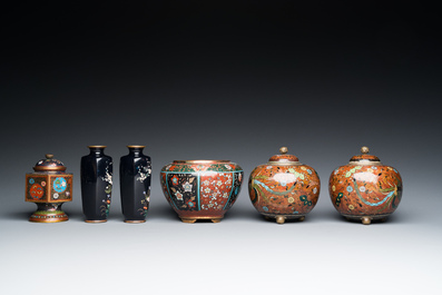 Zes stukken Japans cloisonn&eacute;, Meiji, 19/20e eeuw