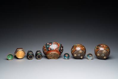 Zes stukken Japans cloisonn&eacute;, Meiji, 19/20e eeuw